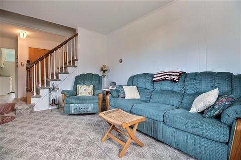 7 Stone Hill Dr, Westerly, RI 02891 photo 4