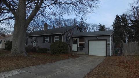 86 Welfare Ave, Warwick, RI 02888 photo 2