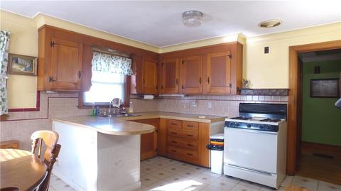 86 Welfare Ave, Warwick, RI 02888 photo 8