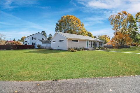2 Rhody Dr, Westerly, RI 02891 photo 28