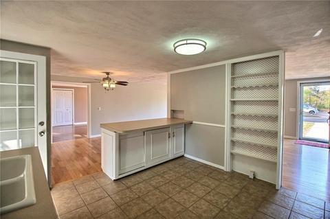 2 Rhody Dr, Westerly, RI 02891 photo 9
