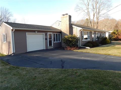 194 Priscilla Rd, Woonsocket, RI 02895 photo 3
