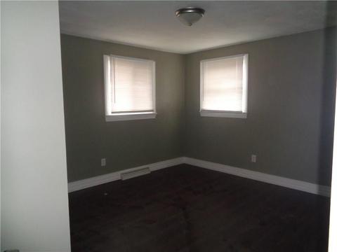 120 John St, Warwick, RI 02889 photo 15