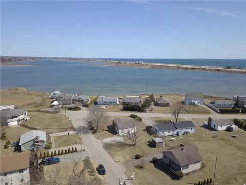 49 2nd St, Westerly, RI 02891 photo 2