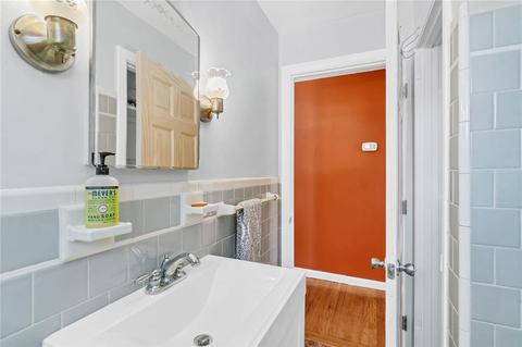 95 Gilbert St, Warwick, RI 02886 photo 18