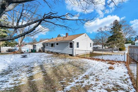 95 Gilbert St, Warwick, RI 02886 photo 27