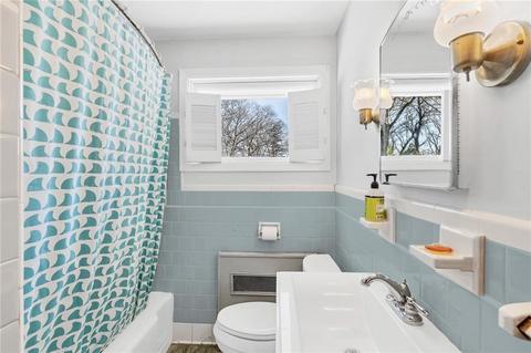 95 Gilbert St, Warwick, RI 02886 photo 19