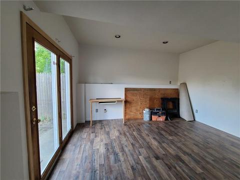 1000 Post Rd, Warwick, RI 02888 photo 14