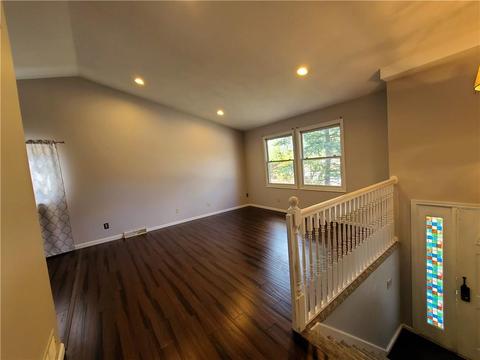 1000 Post Rd, Warwick, RI 02888 photo 5