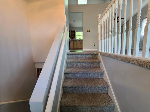 1000 Post Rd, Warwick, RI 02888 photo 3