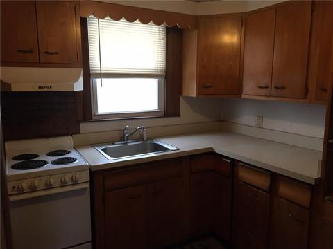 715 3rd Ave, Woonsocket, RI 02895 photo 7