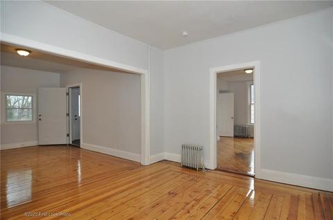 89 Summit St, Woonsocket, RI 02895 photo 12