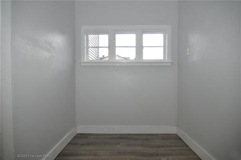 89 Summit St, Woonsocket, RI 02895 photo 10