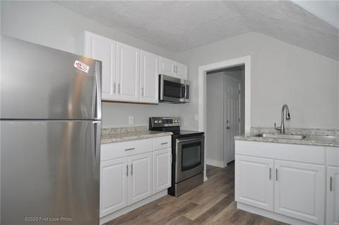 89 Summit St, Woonsocket, RI 02895 photo 27