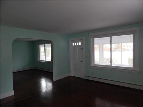 86 Lakeside Dr, Coventry, RI 02816 photo 8