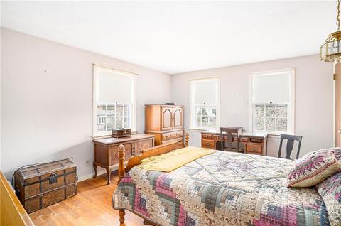 232 Douglas Rd, Warwick, RI 02886 photo 6