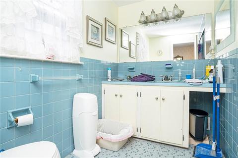 232 Douglas Rd, Warwick, RI 02886 photo 8