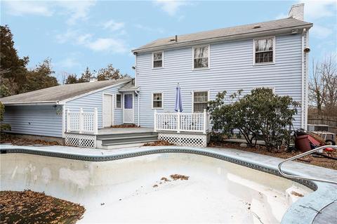 232 Douglas Rd, Warwick, RI 02886 photo 11