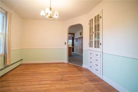 90 Spring St, Riverside, RI 02915 photo 4