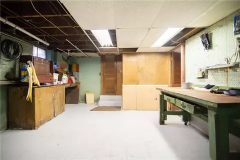 90 Spring St, Riverside, RI 02915 photo 29