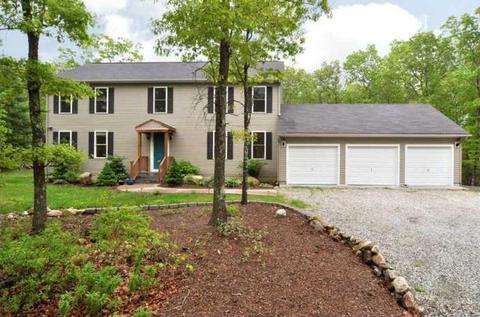 2 Rainone Ct, Coventry, RI 02816 photo 1