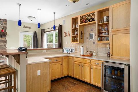 2 Rainone Ct, Coventry, RI 02816 photo 10