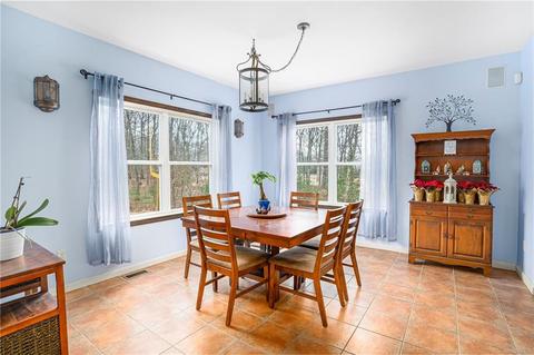 2 Rainone Ct, Coventry, RI 02816 photo 13