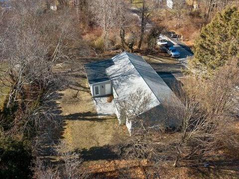 151 Fatima Dr, Warren, RI 02885 photo 21