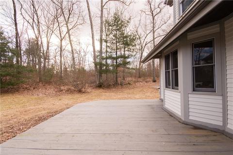 95 Blackinton Dr, Glocester, RI 02814 photo 4