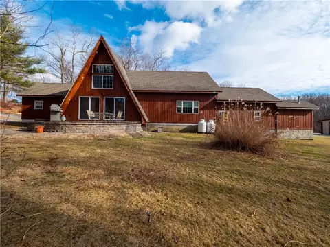 958 Centerville Rd, Warwick, RI 02886 photo 2