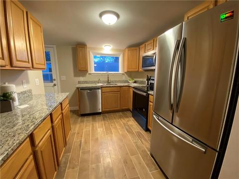 101 Pine Grove Ave, Warwick, RI 02889 photo 7