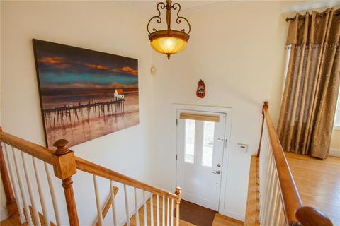 7 Stonegate Rd, Warren, RI 02885 photo 5
