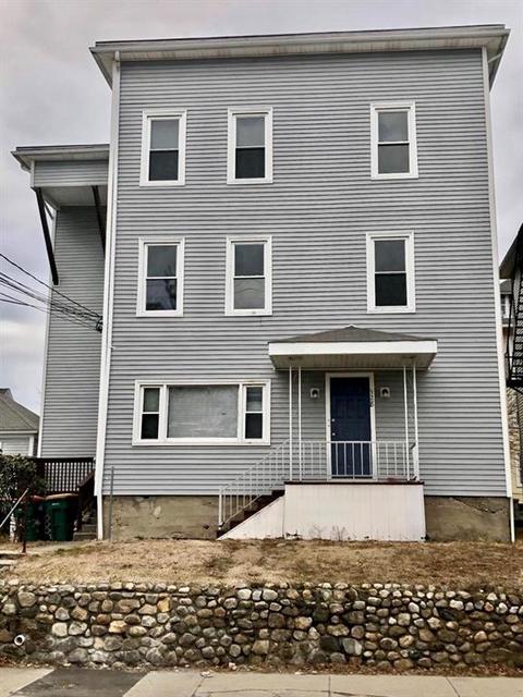 528 Elm St, Woonsocket, RI 02895 photo 1