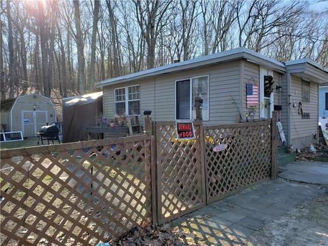 15 Hillside Dr, Mapleville, RI 02839 photo 6