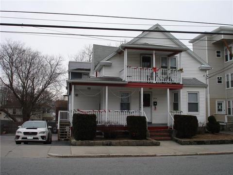 249 Dulude Ave, Woonsocket, RI 02895 photo 2