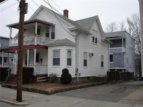 249 Dulude Ave, Woonsocket, RI 02895 photo 4