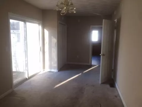 35 Pilgrim Ave, Coventry, RI 02816 photo 14