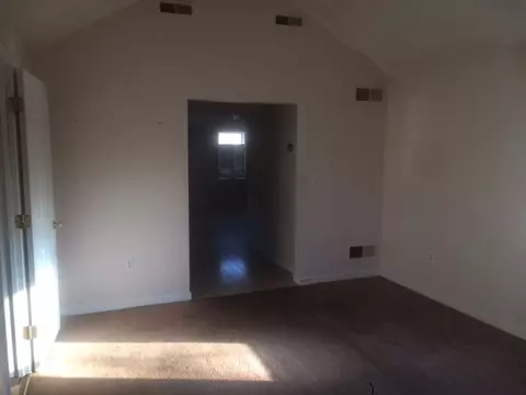35 Pilgrim Ave, Coventry, RI 02816 photo 9