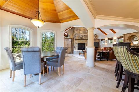 31 Indian Hill Rd, Warwick, RI 02886 photo 8
