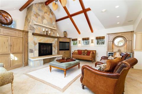 31 Indian Hill Rd, Warwick, RI 02886 photo 12