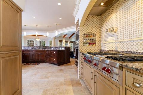 31 Indian Hill Rd, Warwick, RI 02886 photo 11