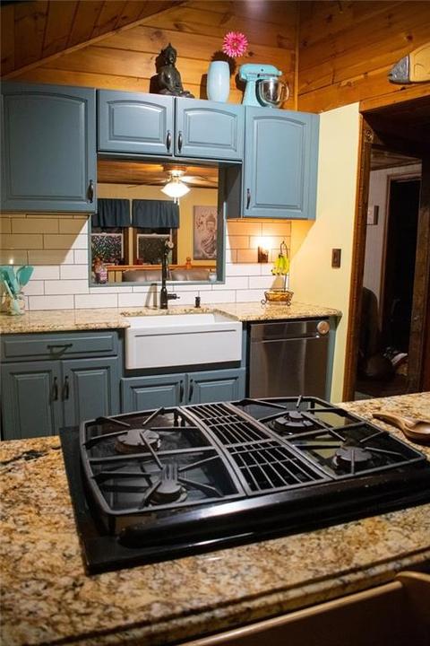 62 Terrace Dr, Glocester, RI 02814 photo 7