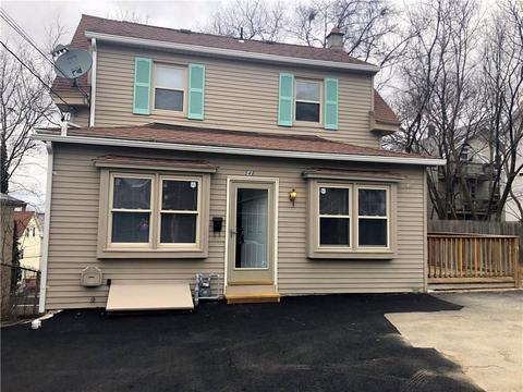548 Bernon St, Woonsocket, RI 02895 photo 1