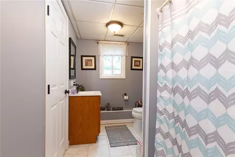 239 Smith St, Warwick, RI 02886 photo 21