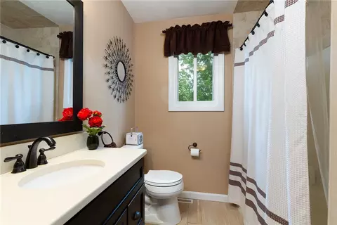 239 Smith St, Warwick, RI 02886 photo 16