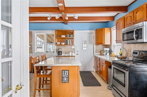 161 Elmore Ave, Woonsocket, RI 02895 photo 13