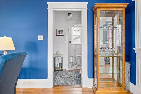 161 Elmore Ave, Woonsocket, RI 02895 photo 9