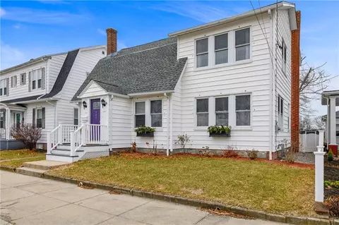 161 Elmore Ave, Woonsocket, RI 02895 photo 3