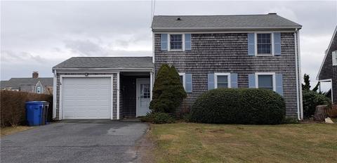 75 Tuckerman Ave, Middletown, RI 02842 photo 1
