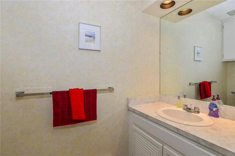522 Quisset Ct, Warwick, RI 02886 photo 12